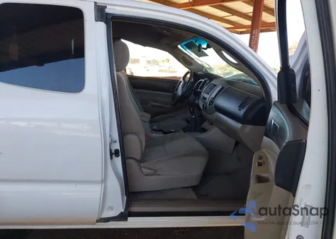 2008 Toyota Tacoma from USA, damaged, VIN 5TEUX42N08Z487869